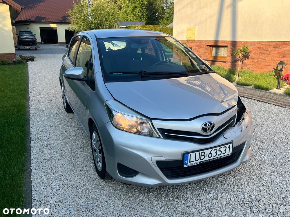 Toyota Yaris - 6