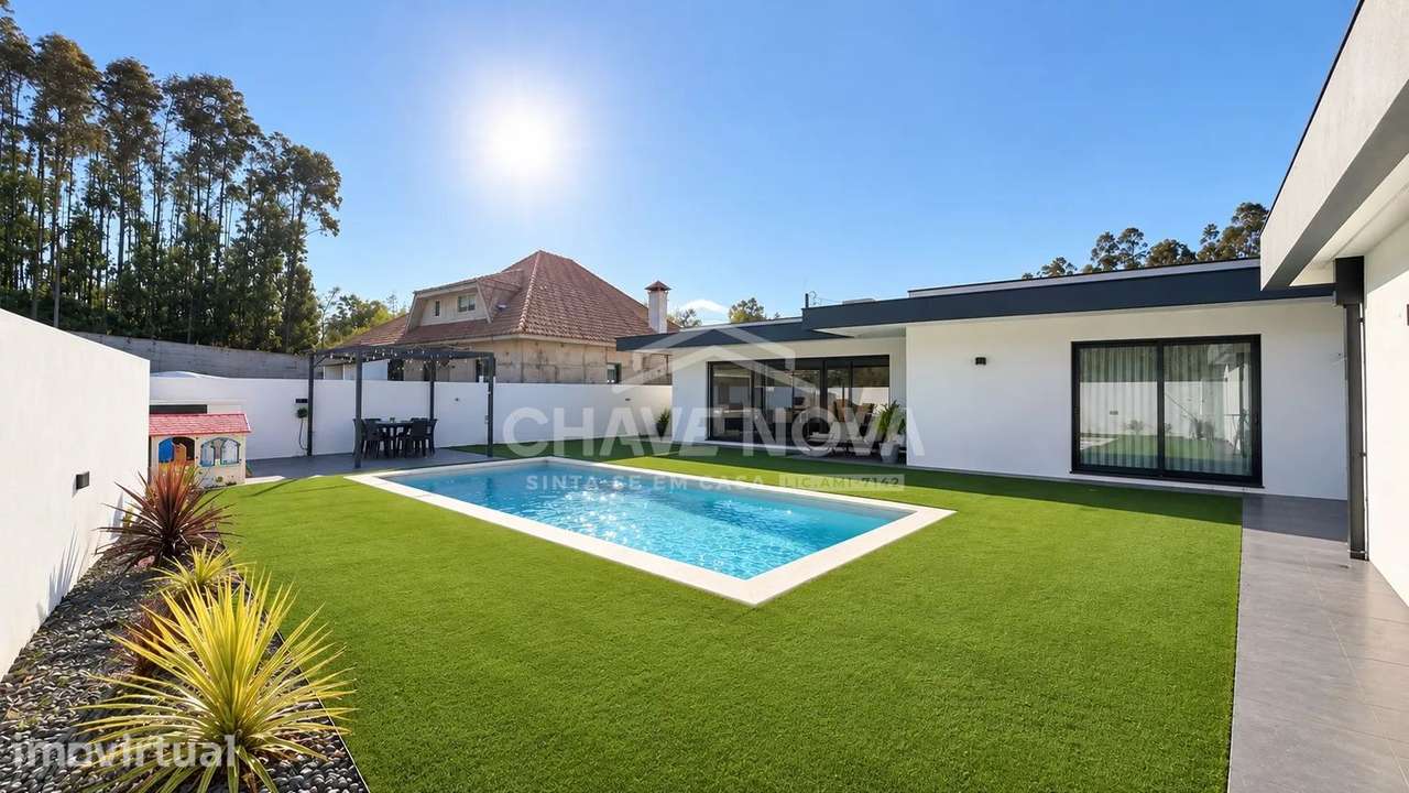Moradia T3 Térrea com Piscina Aquecida e Jardim | São João de Ver - Grande imagem: 5/22