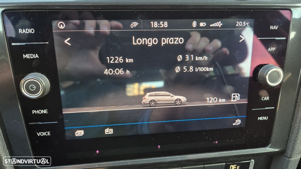 VW Golf Variant 1.6 TDi Confortline - 19
