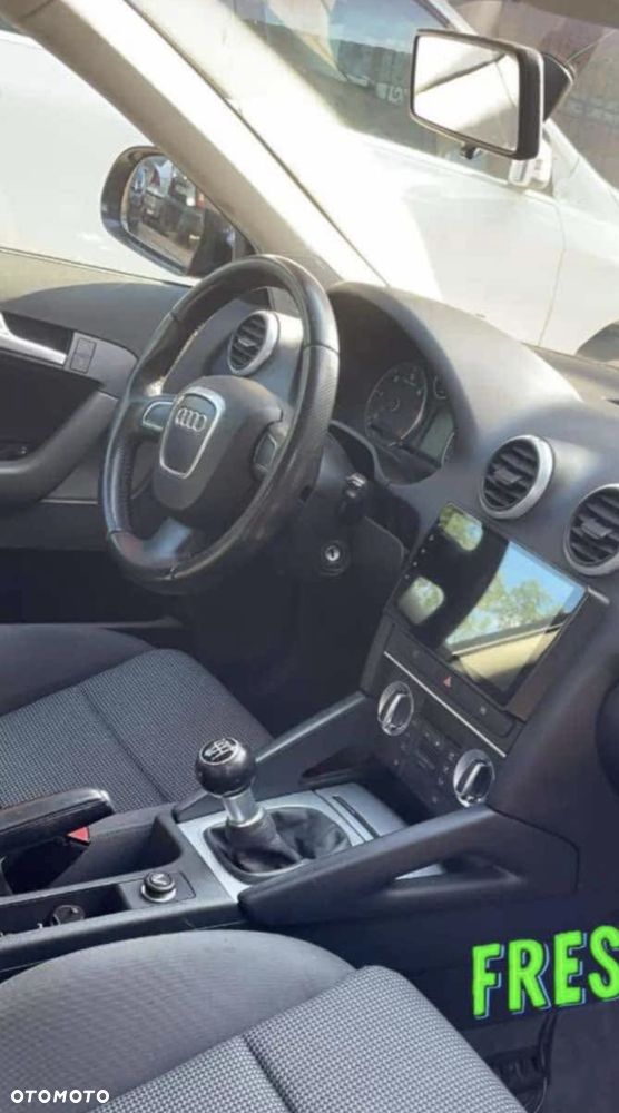 Audi A3 Sportback 2.0 TDI DPF Ambition - 11