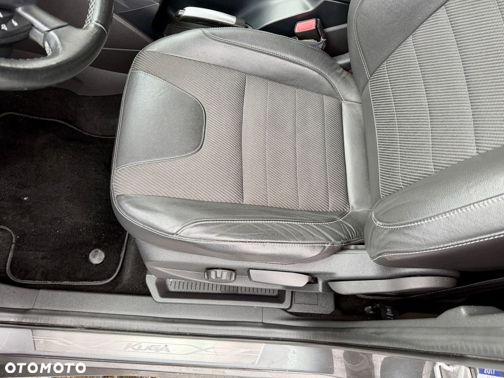 Ford Kuga - 15