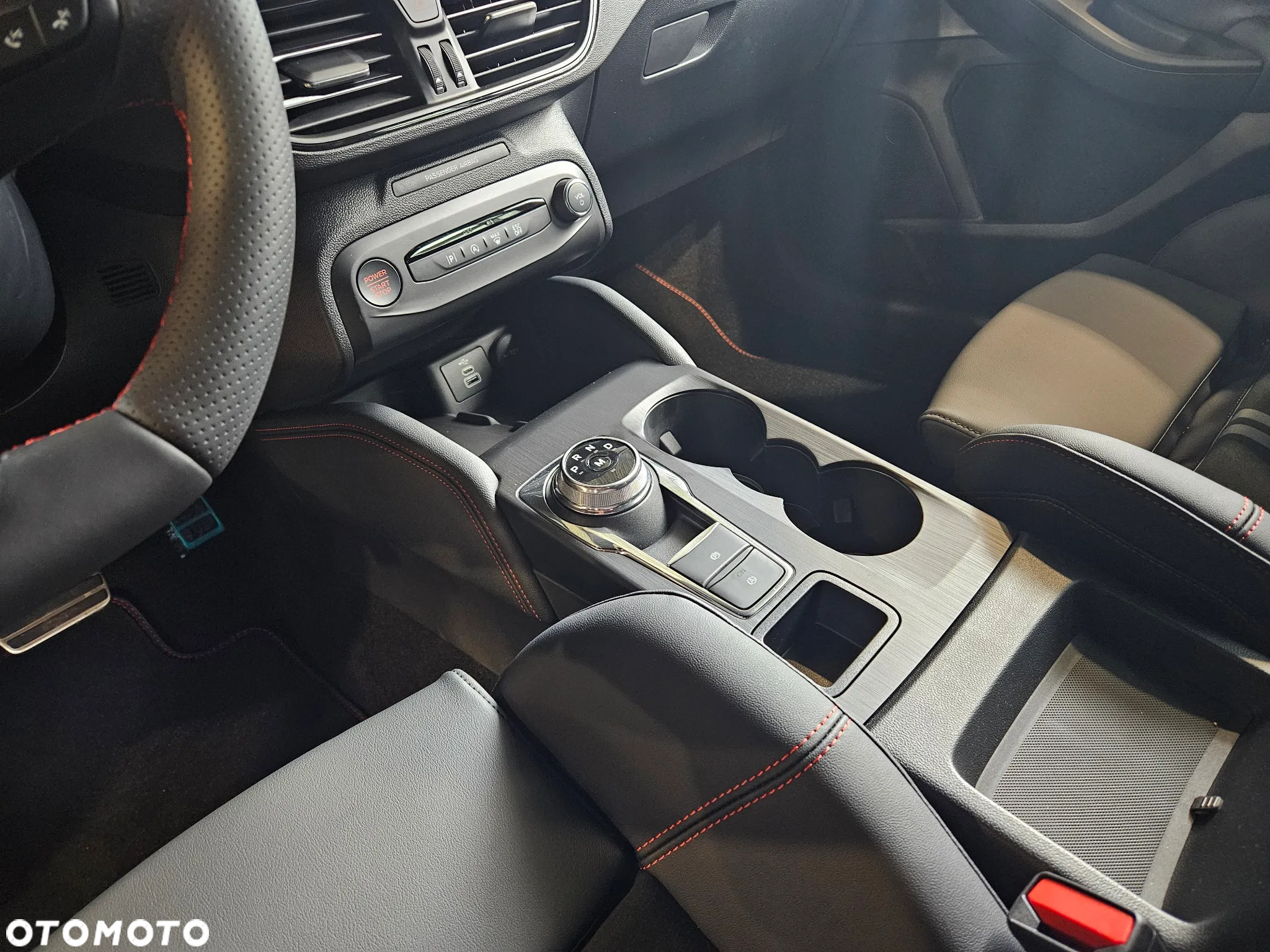 Ford Focus 2.3 EcoBoost ST X - 22