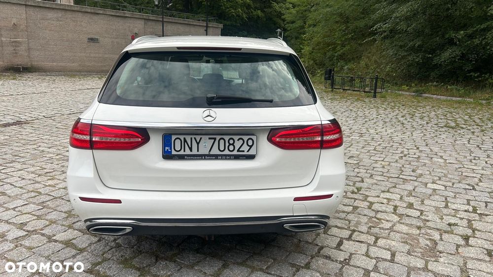 Mercedes-Benz Klasa E 220 d Business Edition 9G-TRONIC - 6