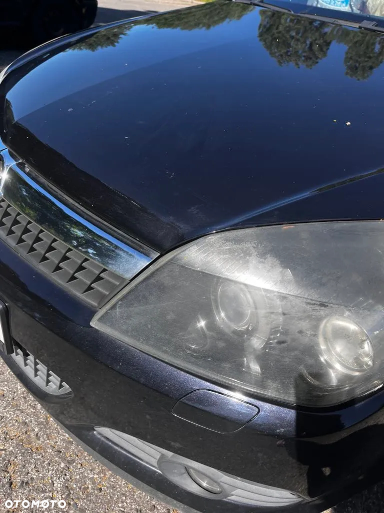 Opel Astra III GTC 1.4 Cosmo - 30