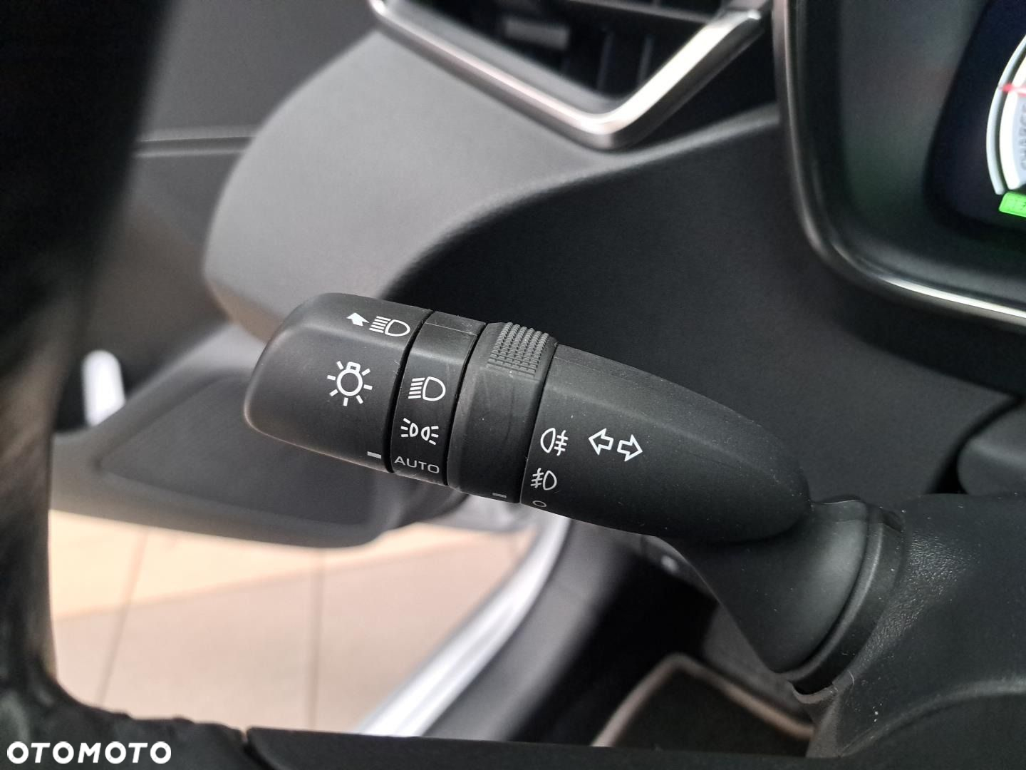 Toyota Corolla - 20