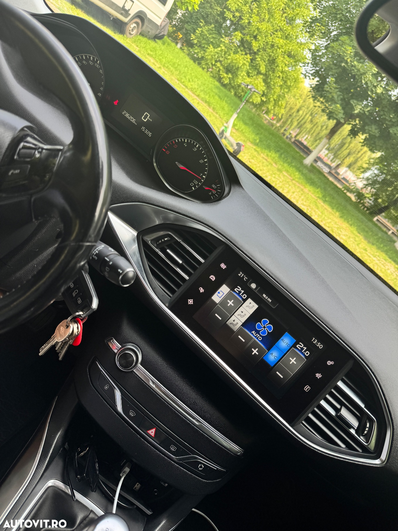 Peugeot 308 - 14