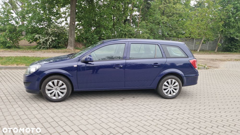 Opel Astra 1.6 Enjoy - 2