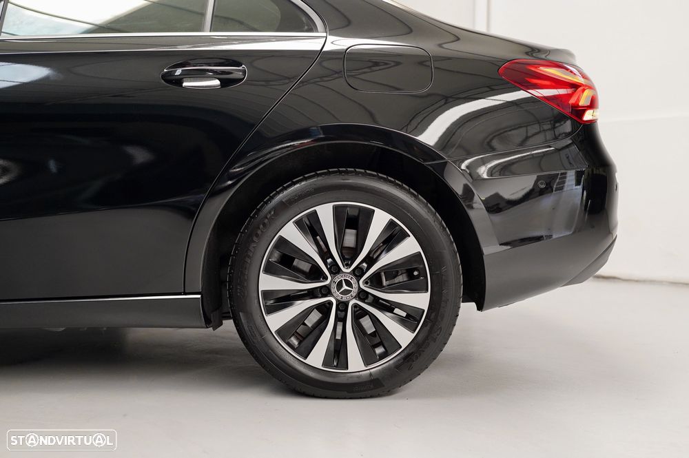 Mercedes-Benz A 250 Limousine e Progressive - 37