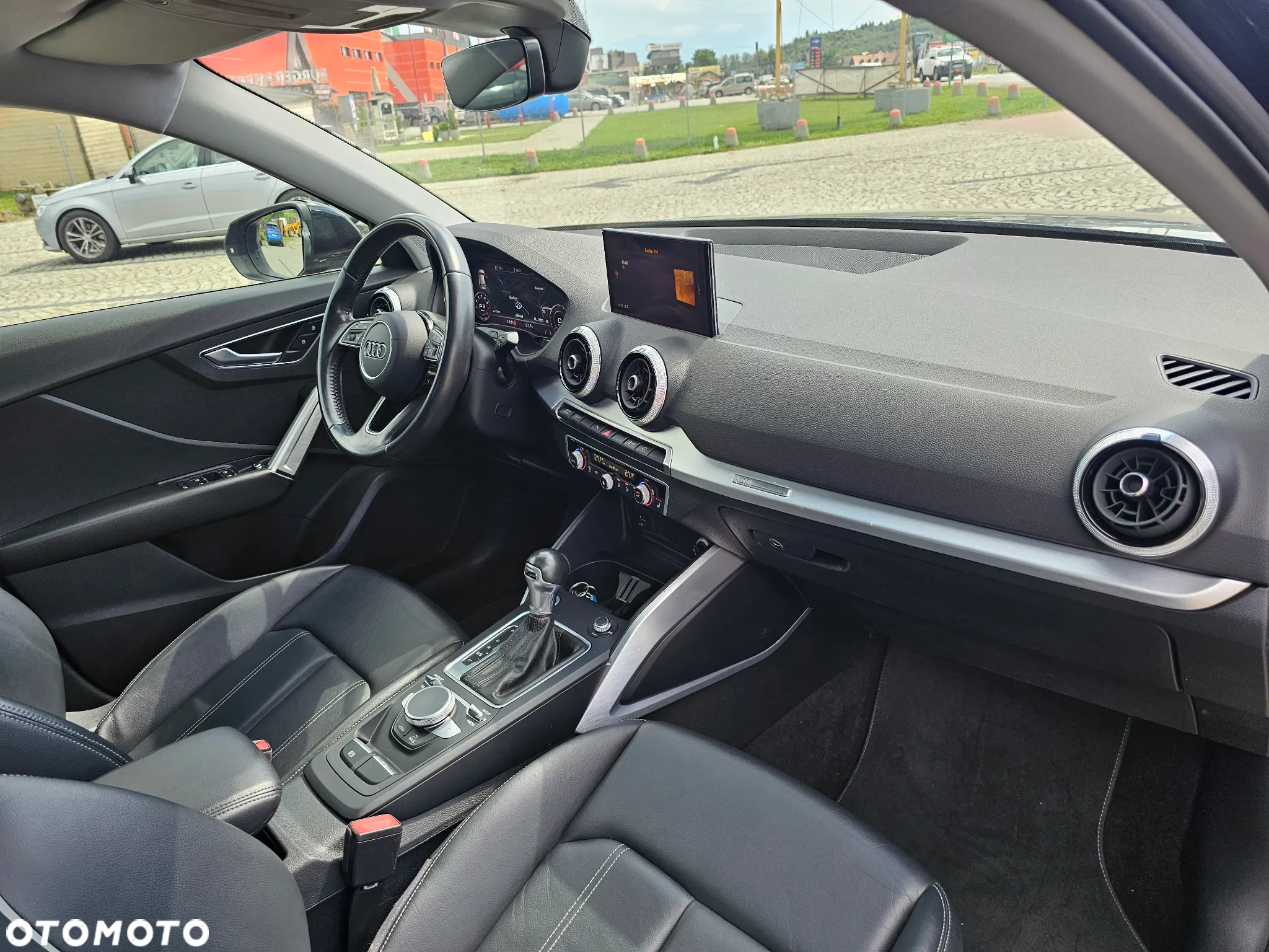 Audi Q2 35 TFSI S tronic S line - 35