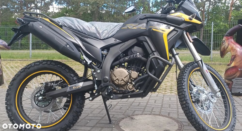 VOGE 300GY RALLY - 16
