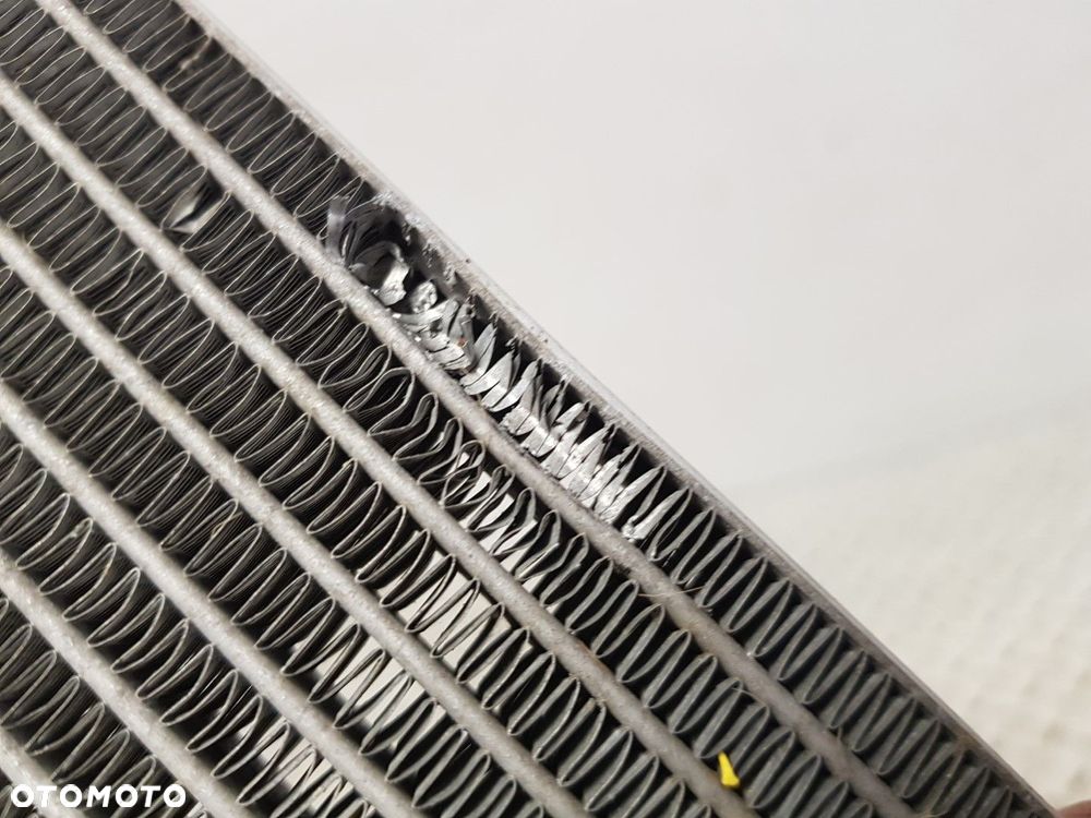 FABRYCZNIE NOWA ORYGINALNA CHŁODNICA WODY RAMKA DIESEL BMW X3 G01 X4 G02  8472305 8472304 - 4