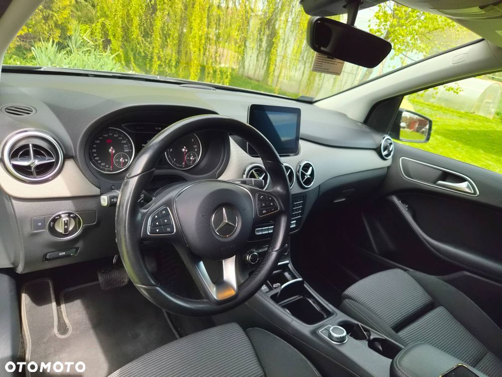 Mercedes-Benz Klasa B 180 (CDI) d 7G-DCT AMG Line - 5