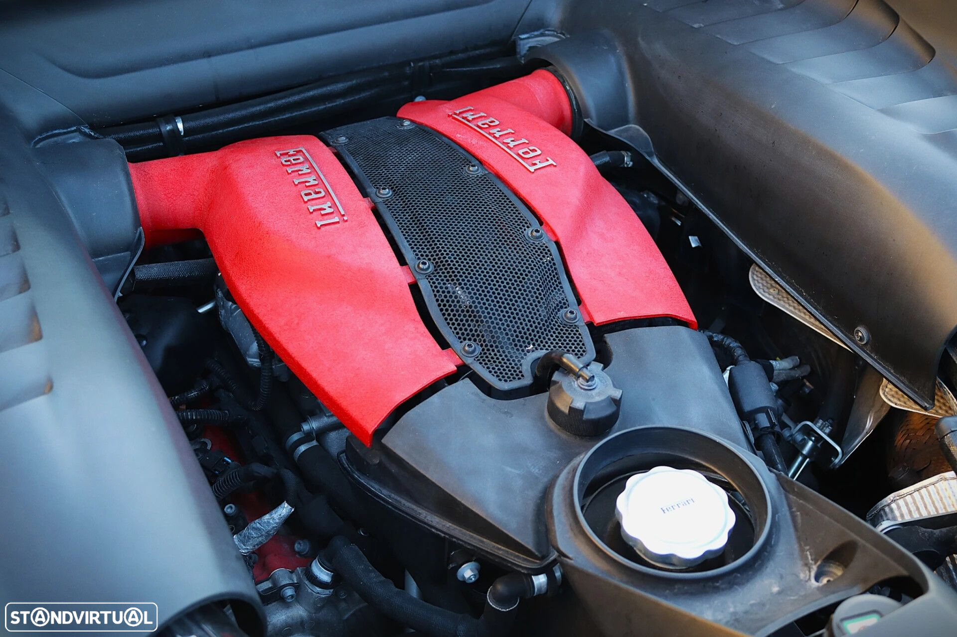 Ferrari F8 Tributo - 7