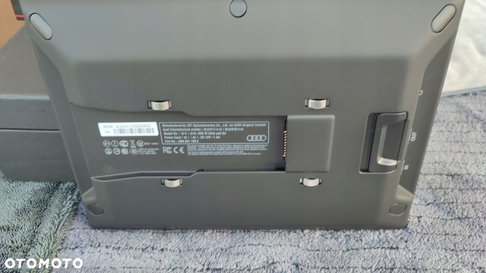 Monitory AUDI ENTERTAIMENT MOBILE RSE 3 4M0051700F - 13