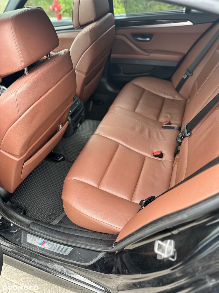 BMW Seria 5 - 12