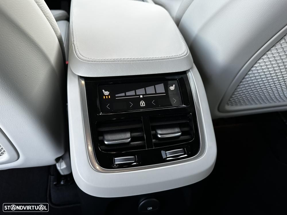 Volvo XC 90 2.0 T8 PHEV Plus Bright AWD - 43