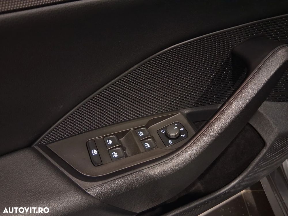 Skoda Octavia 2.0 TDI DSG Ambition - 13