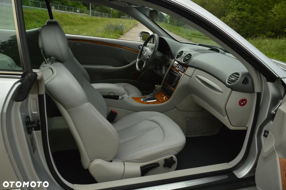 Mercedes-Benz CLK 320 Elegance - 31
