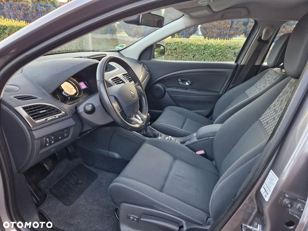 Renault Megane - 19