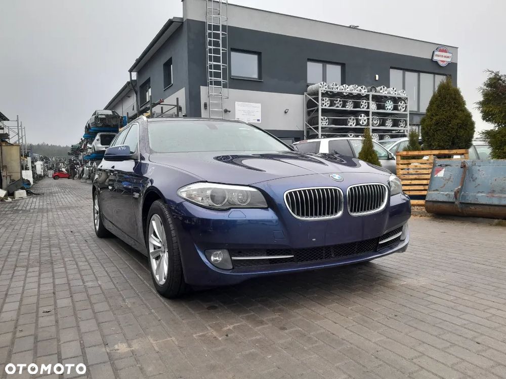 Błotnik Ćwiartka Prawa Tylna Prawy Tył  BMW F10 F11 Kombi Kolor: A76 - 1