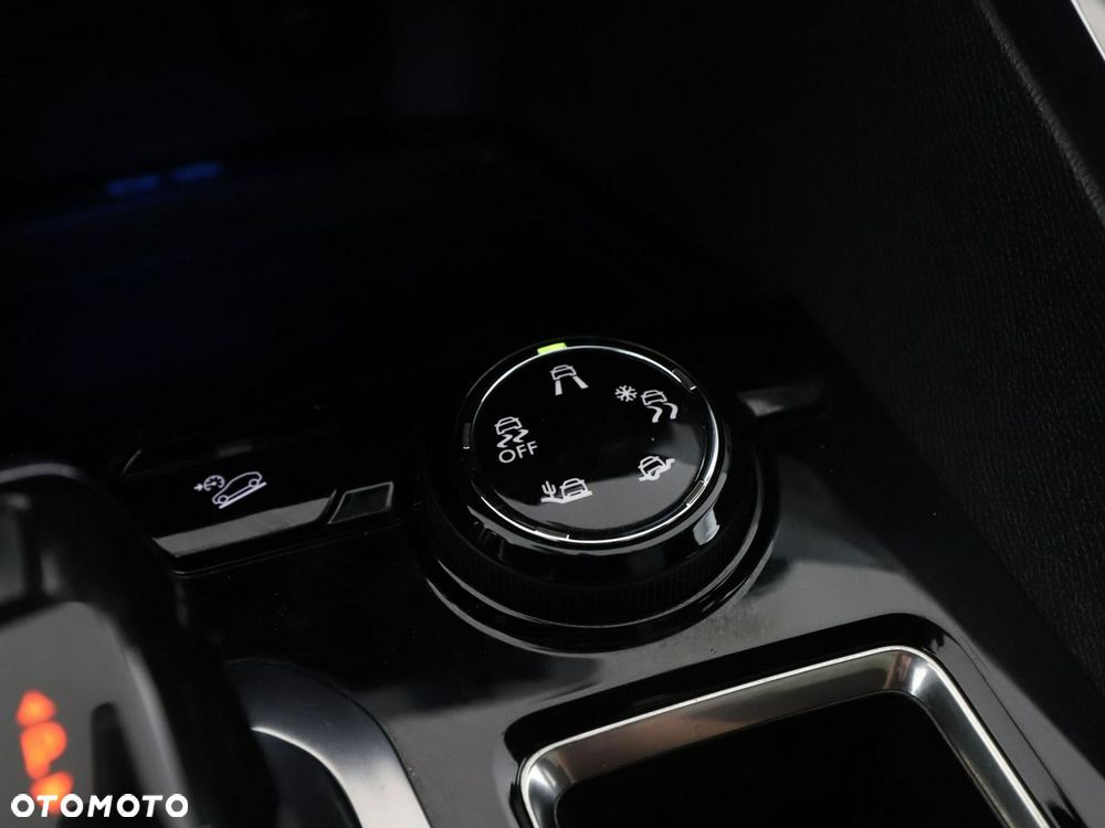 Peugeot 3008 2.0 BlueHDi GT S&S EAT8 - 32