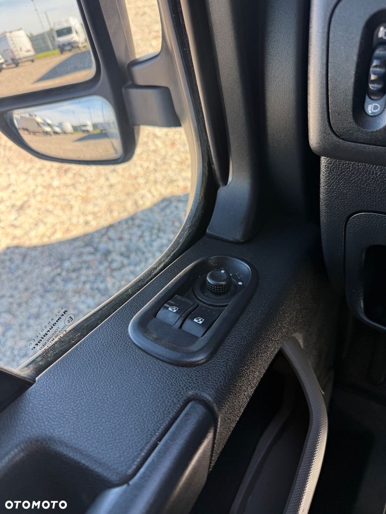 Renault MASTER 7 MIEJSC L3H2 BRYGADOWKA,DOKA, GWARANCJA, 170km,klima,tempomat, navi - 19