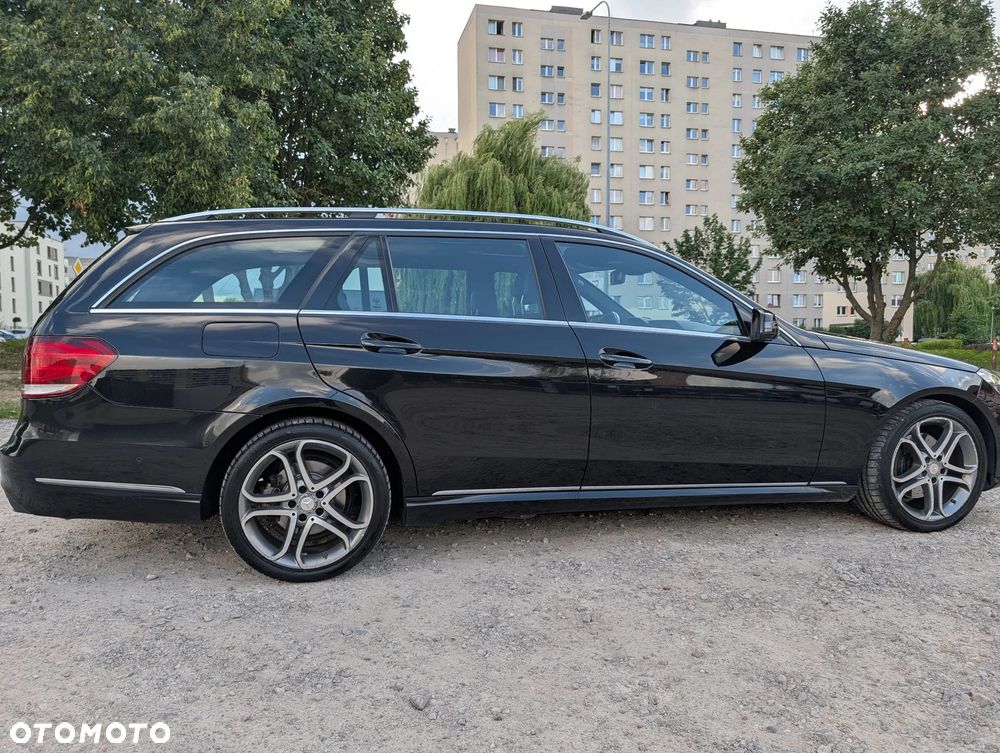 Mercedes-Benz Klasa E 250 7G-TRONIC Elegance - 5