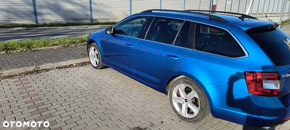 Skoda Octavia 2.0 TDI RS - 4