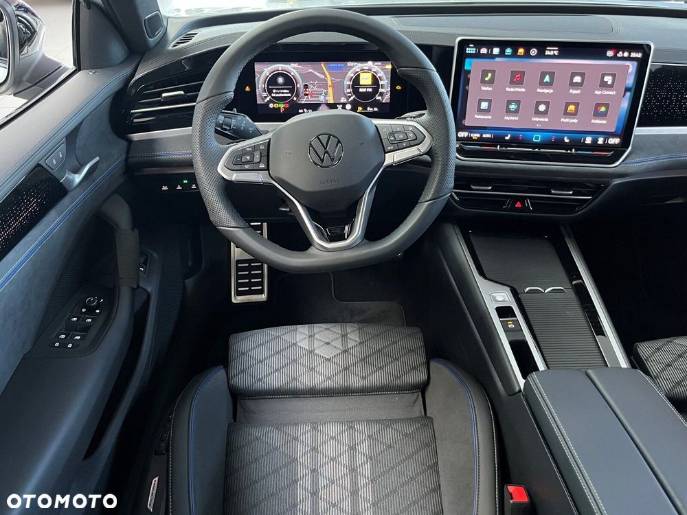 Volkswagen Passat Variant 2.0 TDI SCR R-Line Plus DSG - 6