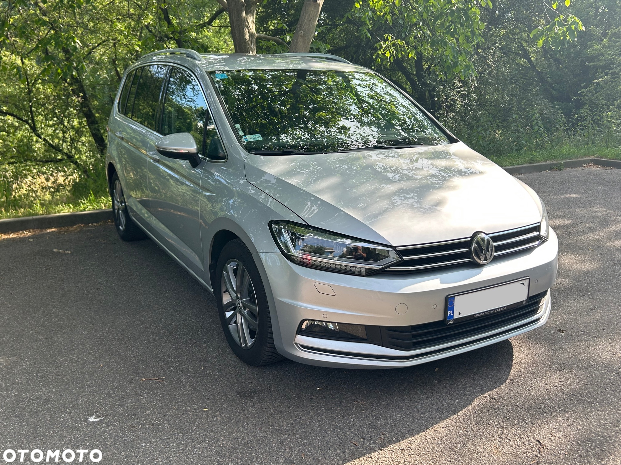 Volkswagen Touran 2.0 TDI BMT Highline DSG - 20