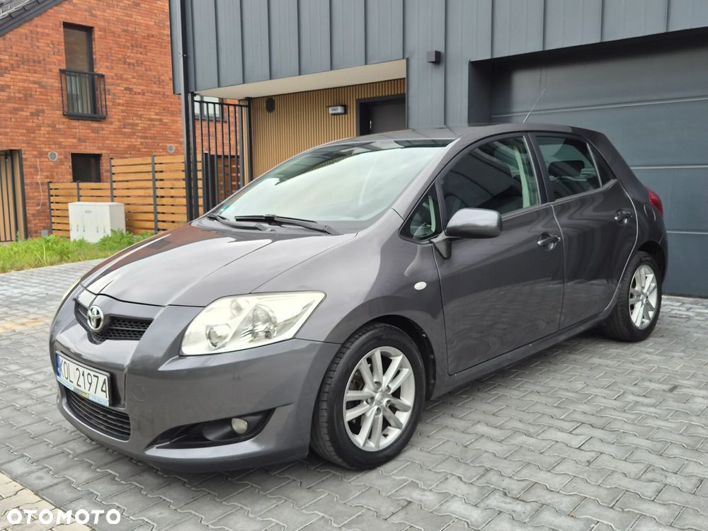 Toyota Auris 1.4 VVT-i Terra - 21