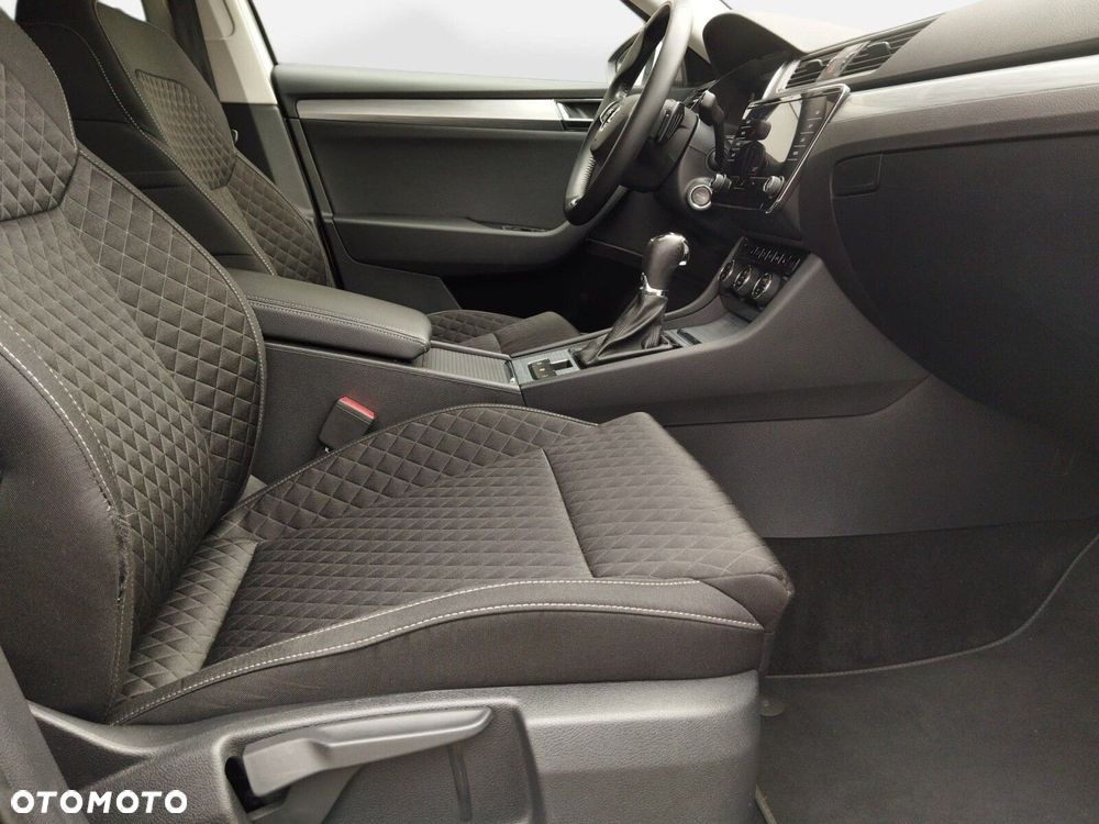 Skoda Superb 2.0 TDI Ambition DSG7 - 34