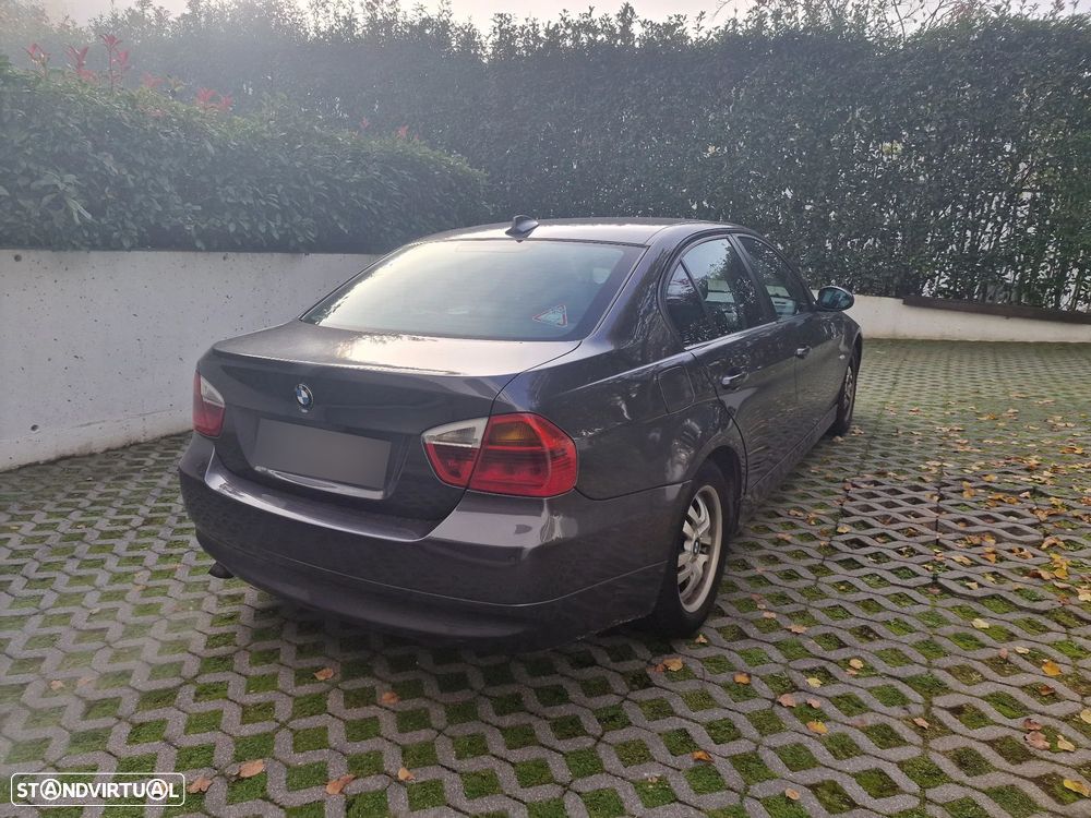 BMW 320 d - 3
