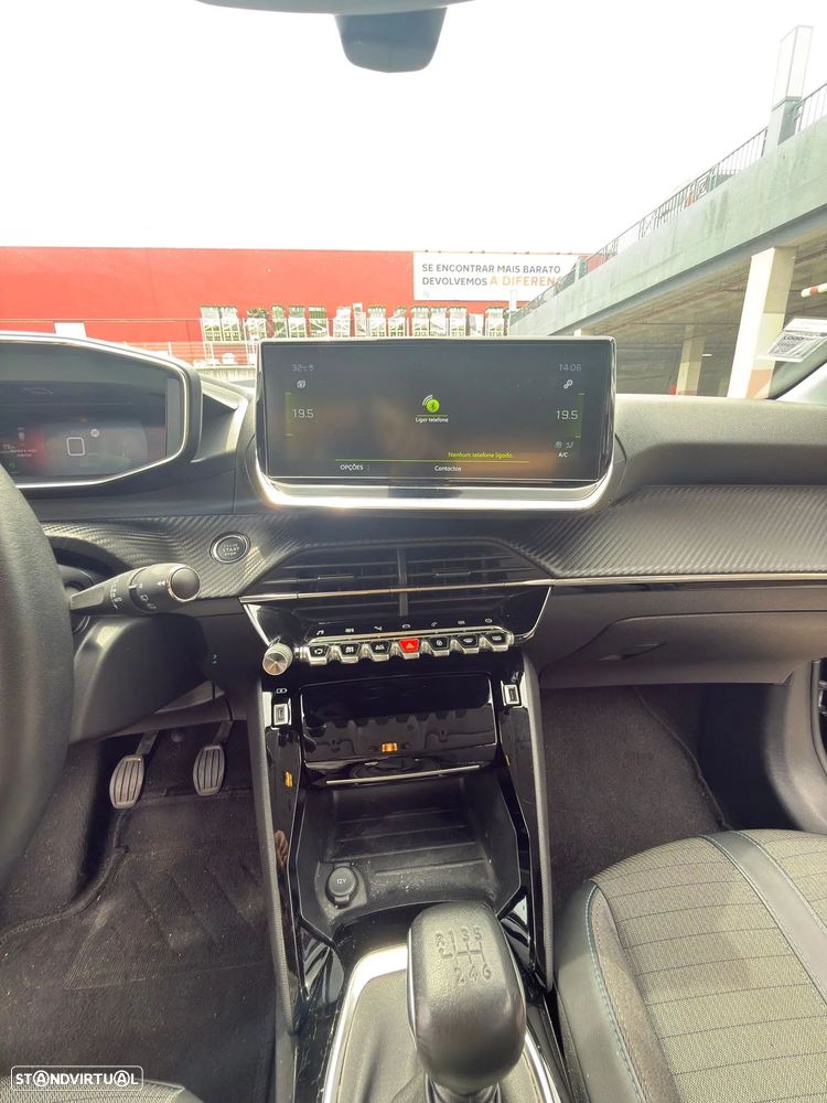 Peugeot 208 1.2 PureTech Allure Pack - 16