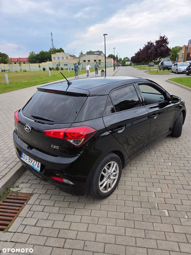 Hyundai i20 1.4 CRDI Elegant - 4