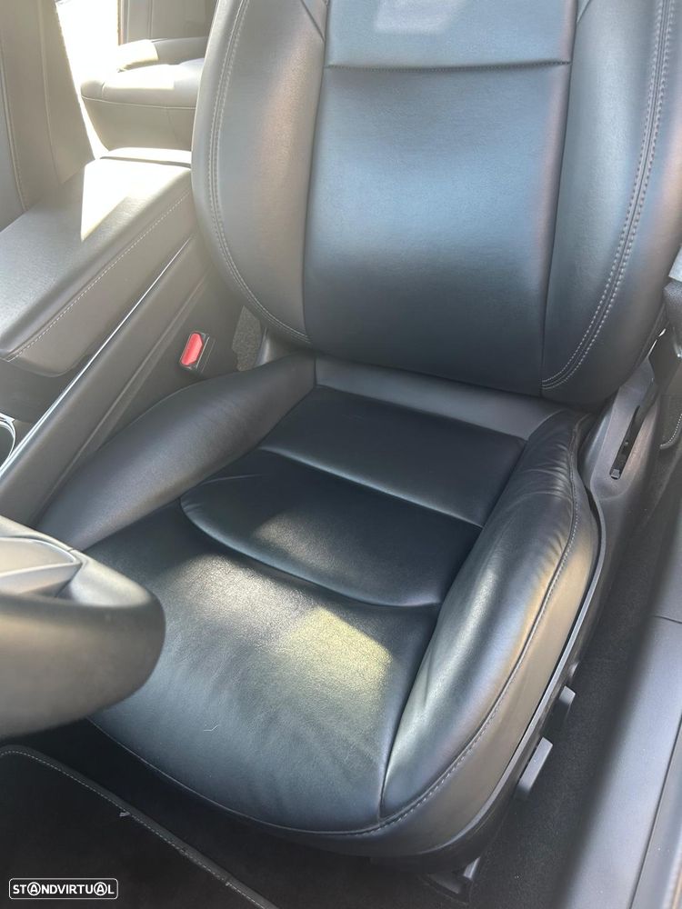 Tesla Model 3 Performance Dual Motor AWD - 12