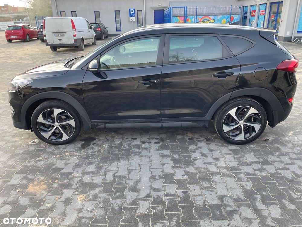 Hyundai Tucson - 8