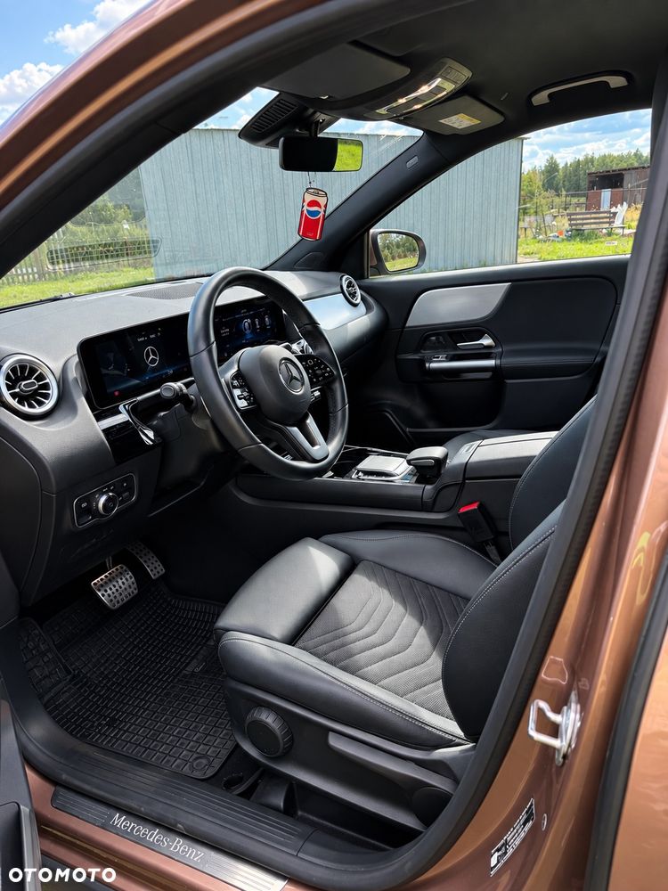 Mercedes-Benz GLA 180 Business Edition - 5