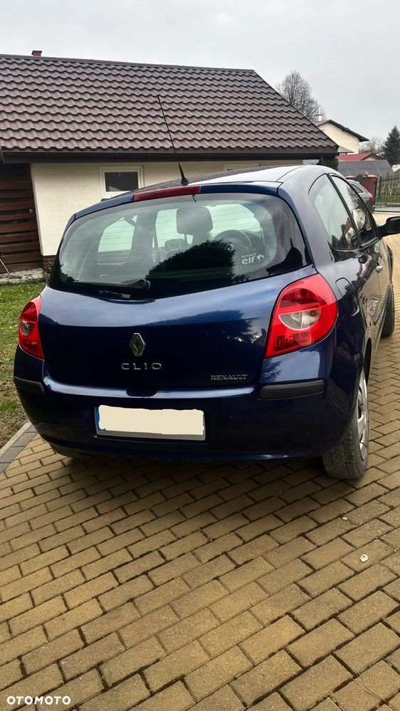 Renault Clio 1.2 16V Dynamique - 3