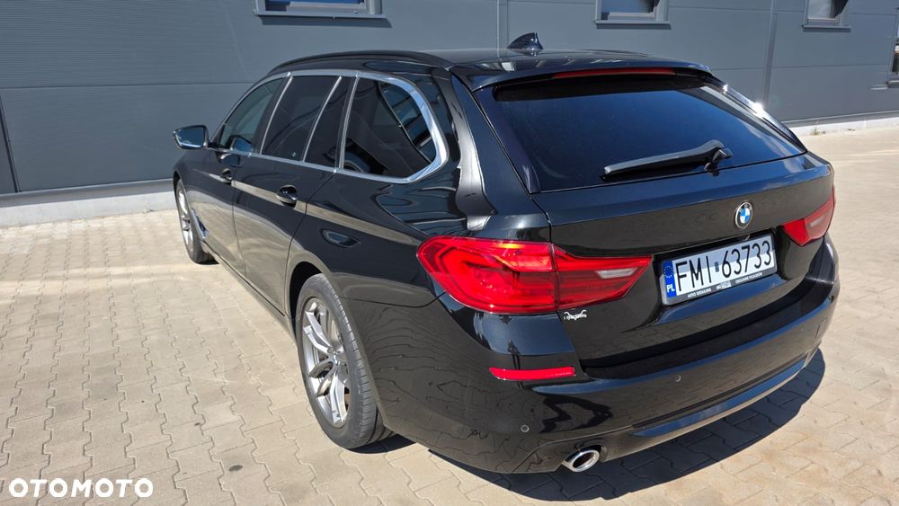 BMW Seria 5 518d Advantage sport - 39