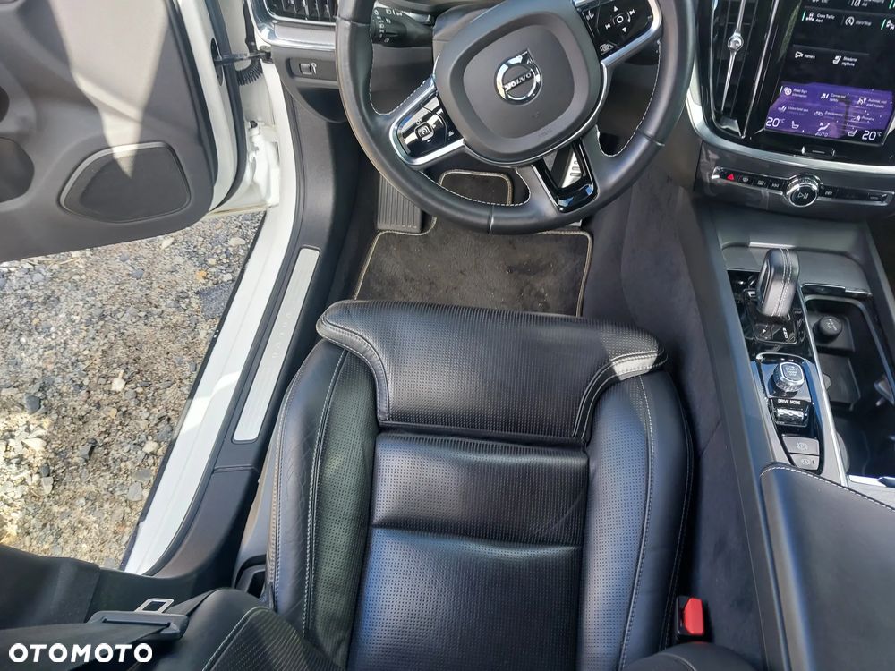 Volvo S60 B5 B R-Design - 15