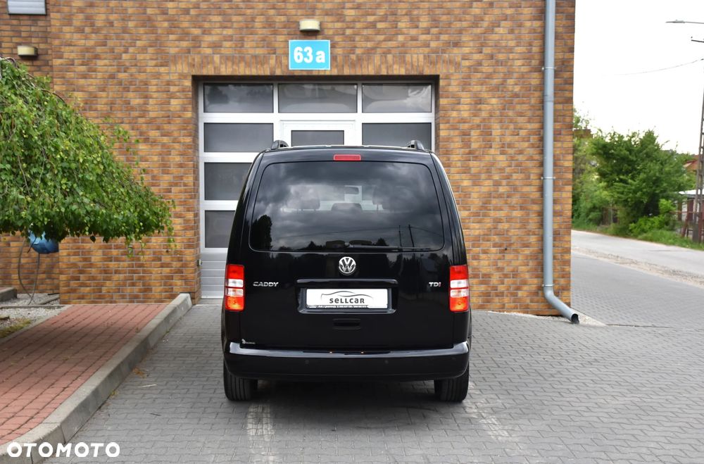Volkswagen Caddy Maxi Highline - 30