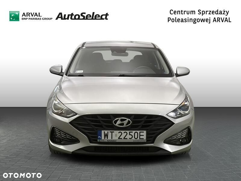 Hyundai i30 1.5 DPI Classic + - 6