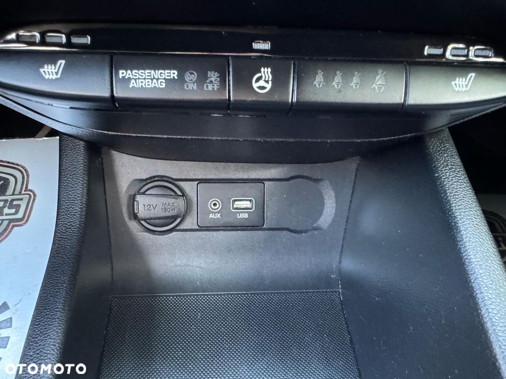 Hyundai i20 1.2 Passion - 28