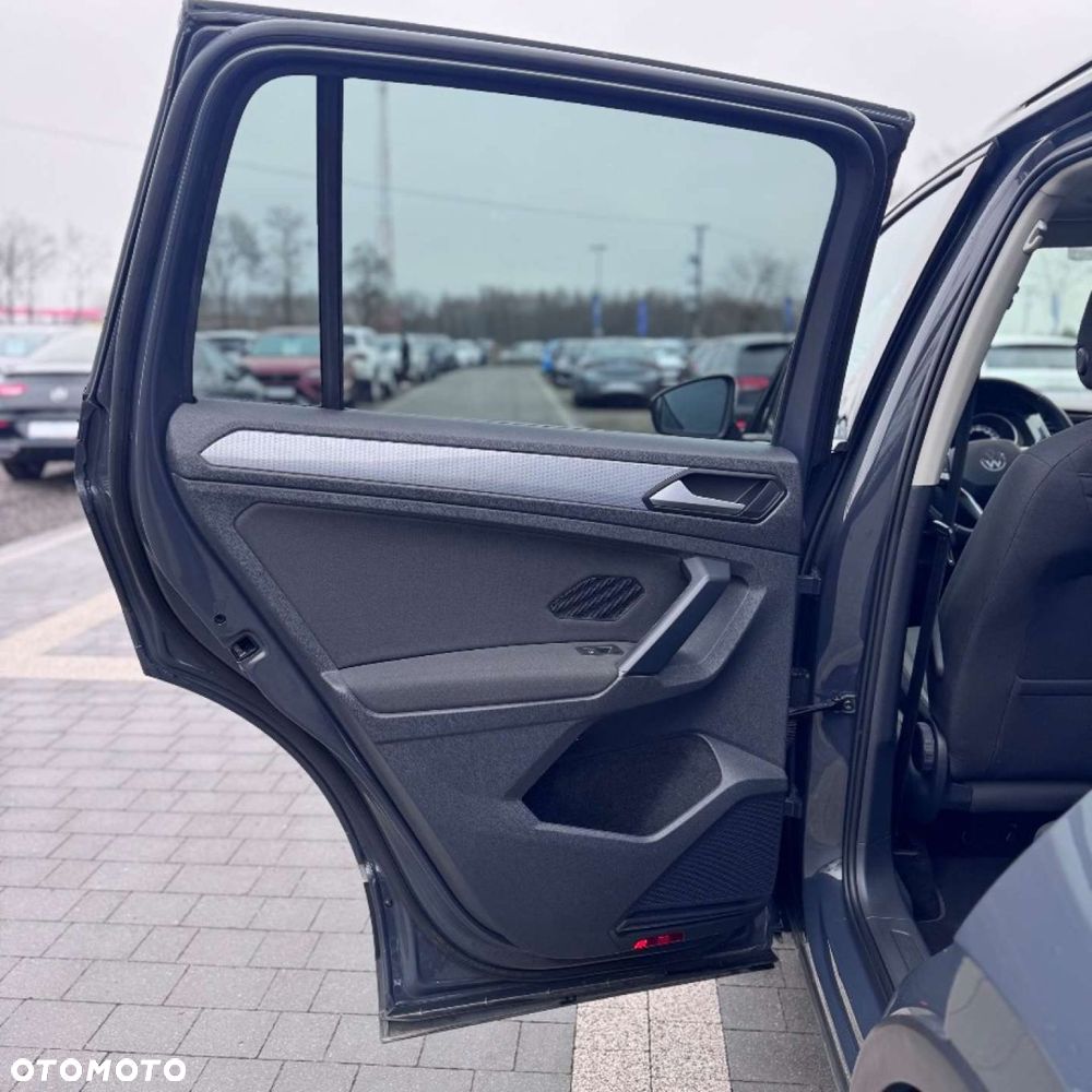 Volkswagen Tiguan - 21