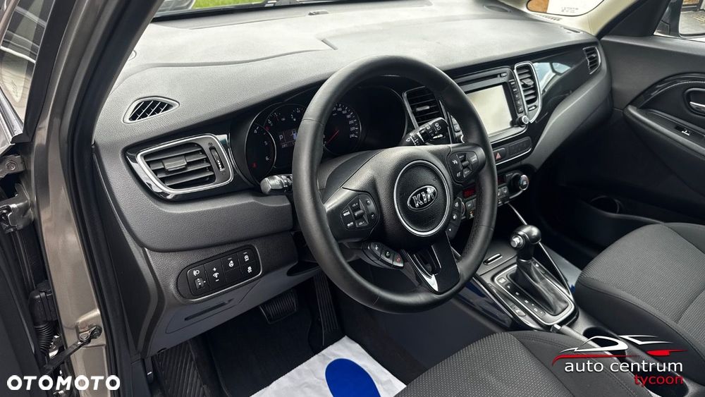 Kia Carens - 18