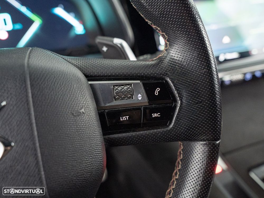 DS DS7 Crossback E-Tense Performance Line EAT8 - 22