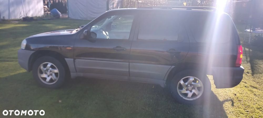 Mazda Tribute 4x4 Comfort - 3