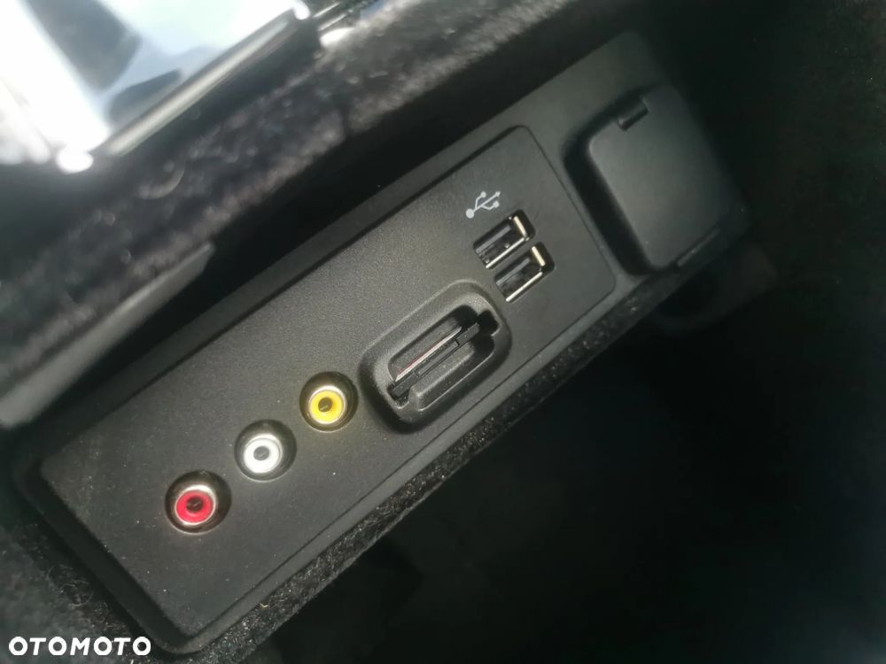 Ford Mondeo 2.0 TDCi Titanium - 22