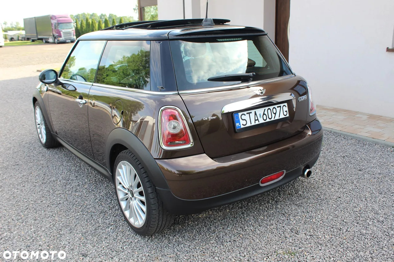 MINI Cooper Standard - 11